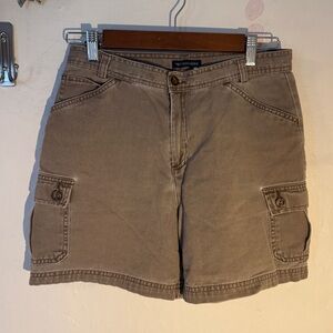 Y2K vintage tan cargo Dockers shorts